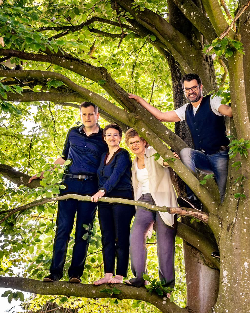 Das Rumpfinger Team auf Baum